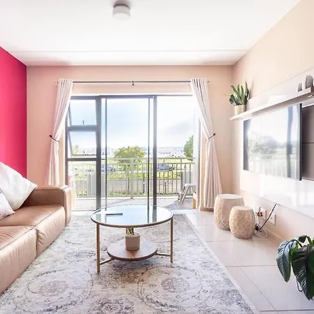 The Cozy Retreat, 2-Bedroom Apartment In Parklands, Cape Town Exterior photo
