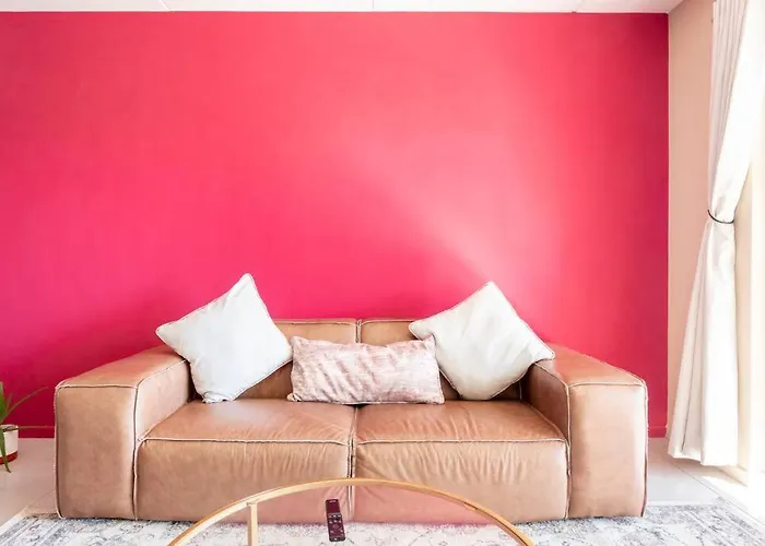 The Cozy Retreat, 2-Bedroom Apartment In Parklands, Cape Town