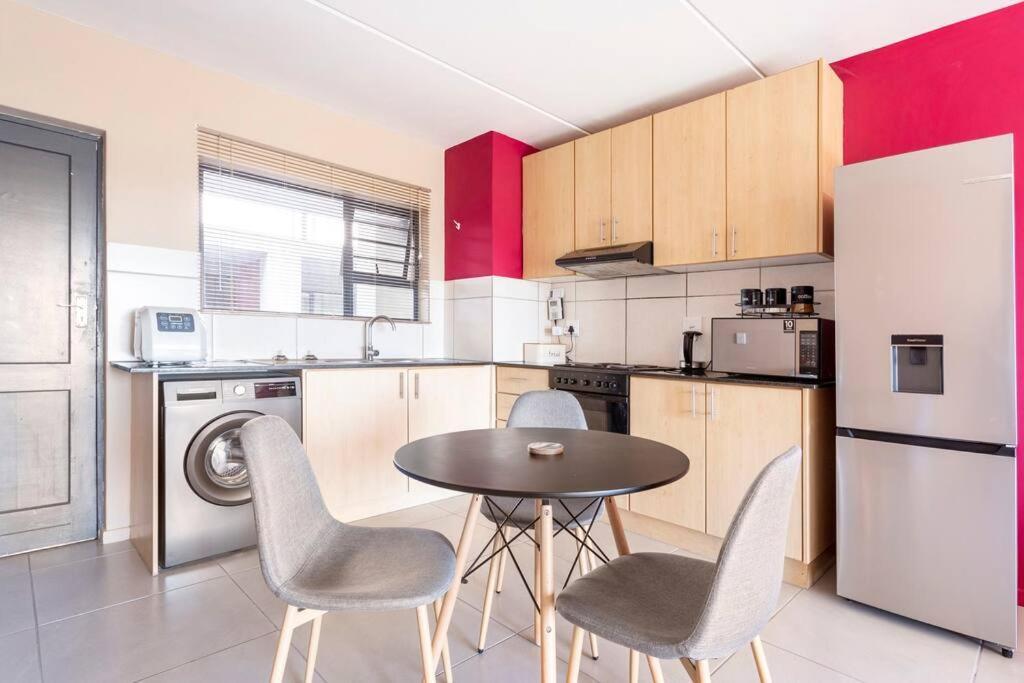 Apartamento The Cozy Retreat, 2-bedroom In Parklands, *